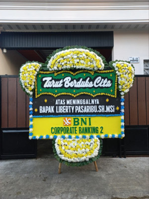 Papan Bunga Duka di Way Dadi Baru